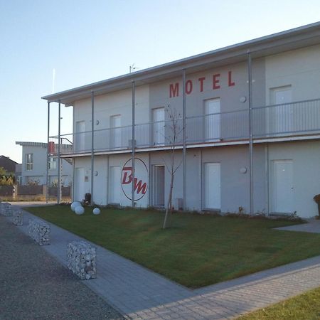 Bernstein-Motel Marchegg Экстерьер фото